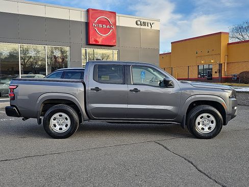 Used 2022 Nissan Frontier S w/ Technology Package image 7