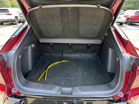 Used 2024 Buick Envista Sport Touring w/ Convenience I Package FWD image 7