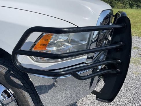 Used 2018 RAM 3500 Tradesman w/ Chrome Appearance Group AWD/4WD image 33