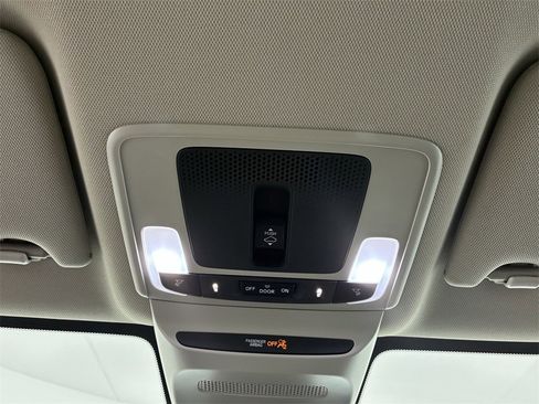 Used 2026 Honda HR-V EX-L image 27