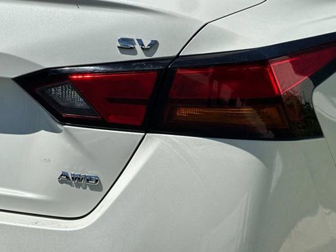 Used 2022 Nissan Altima 2.5 SV AWD/4WD image 24