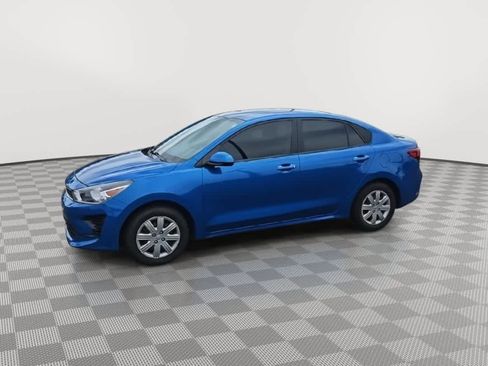 Used 2023 Kia Rio S FWD image 4