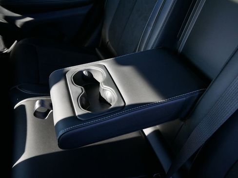 New 2025 Jeep Grand Cherokee Laredo image 10