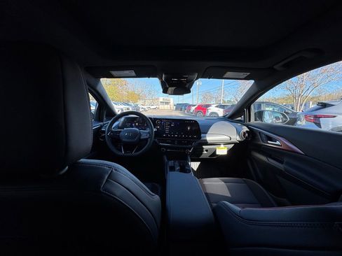 New 2026 Chevrolet Equinox EV RS image 26