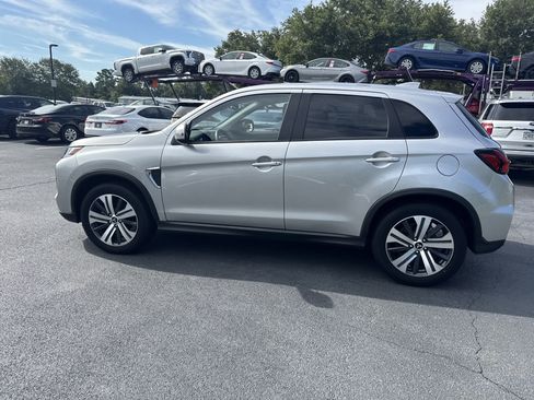 Used 2025 Mitsubishi Outlander Sport ES AWD/4WD image 12