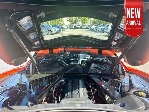 Used 2021 Chevrolet Corvette Stingray Premium Cpe w/ Z51 Performance Package image 38