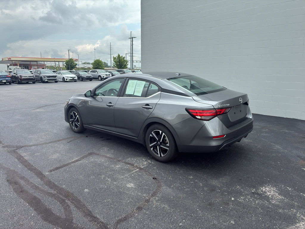 Used 2024 Nissan Sentra SV FWD image 5
