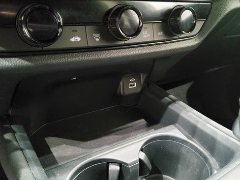 Used 2023 Honda HR-V Sport image 31