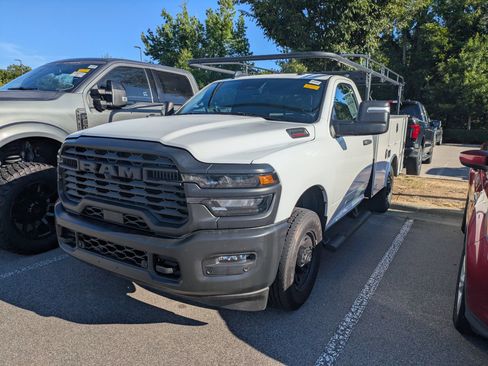 Used 2026 RAM 2500 Tradesman RWD image 3