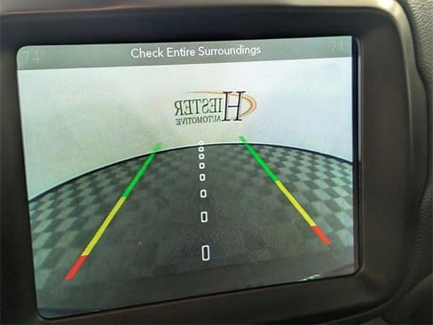 Used 2018 Jeep Renegade Latitude w/ UConnect 8.4 Nav Group image 20