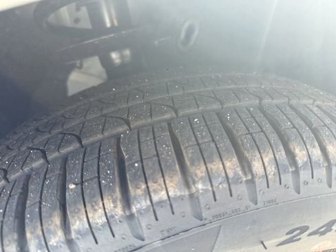 New 2026 Chrysler Pacifica Select image 11