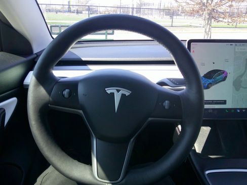 Used 2021 Tesla Model 3 Long Range image 67