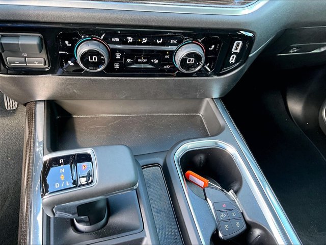 Used 2026 Chevrolet Silverado 1500 LT w/ Safety Package RWD image 24