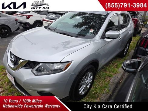 Used 2015 Nissan Rogue SV FWD image 1
