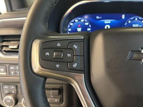 Used 2024 Chevrolet Suburban Z71 w/ Luxury Package image 26