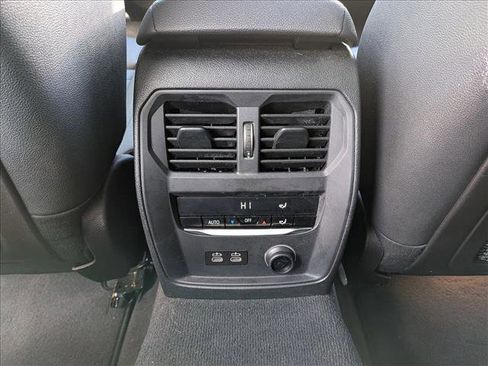 Used 2020 BMW 330i Sedan w/ Convenience Package image 14