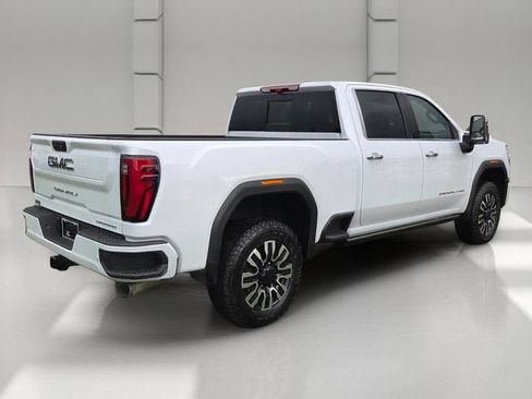 New 2026 GMC Sierra 2500 Denali Ultimate AWD/4WD image 5