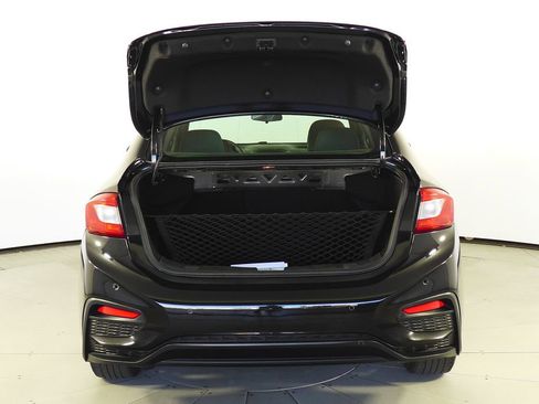 Used 2018 Chevrolet Cruze LT w/ Convenience Package image 10