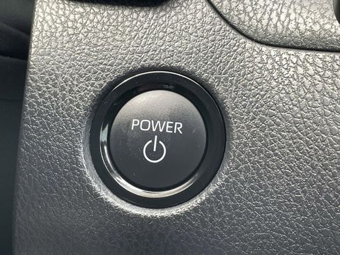 Used 2026 Toyota Camry SE w/ Convenience Package image 29