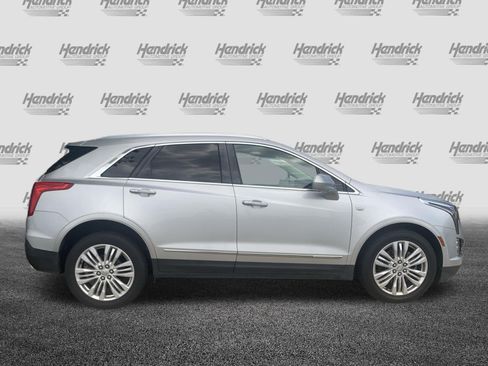 Used 2018 Cadillac XT5 Premium Luxury FWD image 11