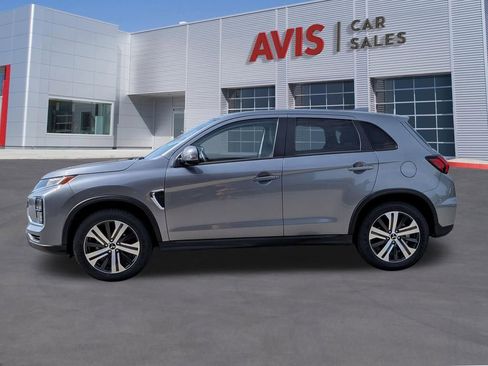 Used 2025 Mitsubishi Outlander Sport SE AWD/4WD image 10
