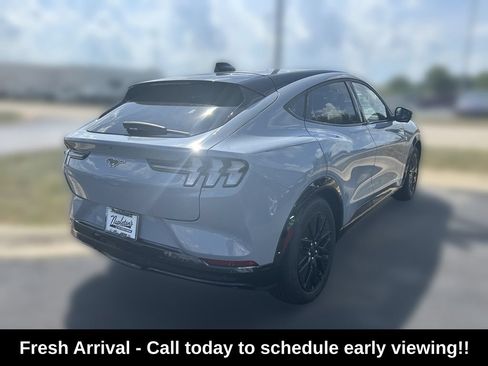 Used 2025 Ford Mustang Mach-E Premium w/ Sport Appearance Package AWD/4WD image 3