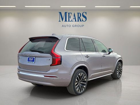 New 2026 Volvo XC90 B6 Plus w/ Protection Package Premier image 5