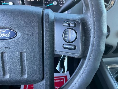Used 2014 Ford F250 XLT w/ XLT Premium Package image 27