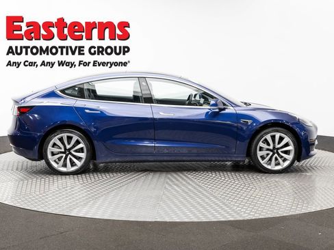 Used 2018 Tesla Model 3 RWD image 4