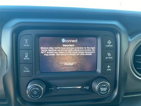 Used 2021 Jeep Wrangler Unlimited Sport image 20