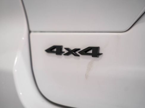 New 2025 Jeep Grand Cherokee Limited w/ Luxury Tech Group II image 8