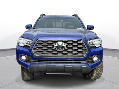 Used 2023 Toyota Tacoma TRD Off-Road w/ Technology Package image 3