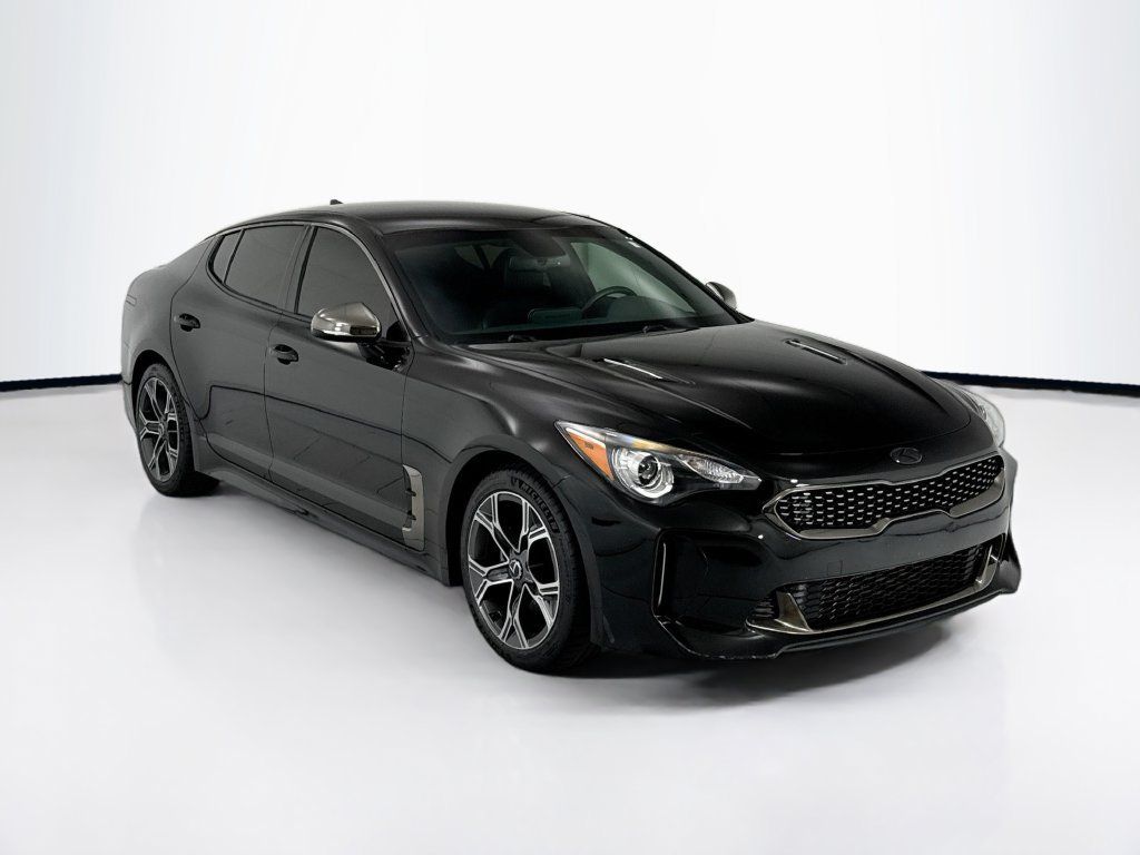 Used 2020 Kia Stinger GT-Line RWD image 3