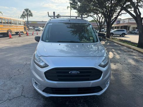 Used 2022 Ford Transit Connect XLT FWD image 11