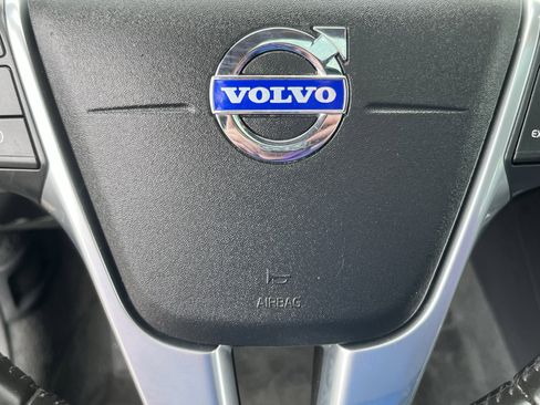 Used 2016 Volvo XC70 T5 Premier AWD/4WD image 18