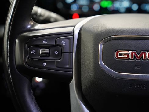 Used 2024 GMC Sierra 2500 SLE image 19