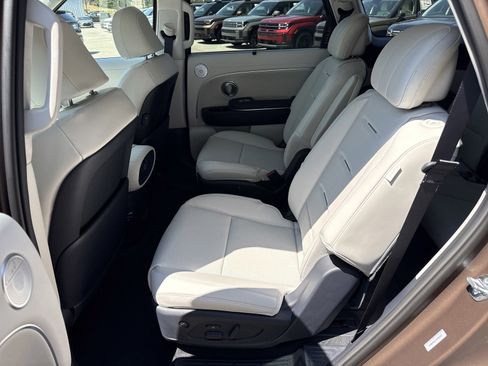 New 2026 Hyundai Palisade Calligraphy image 13