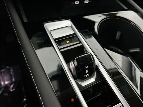 New 2026 Volkswagen Atlas SE image 32