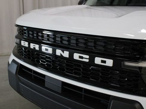 New 2026 Ford Bronco Sport Outer Banks w/ Outer Banks Tech Package+ AWD/4WD image 33