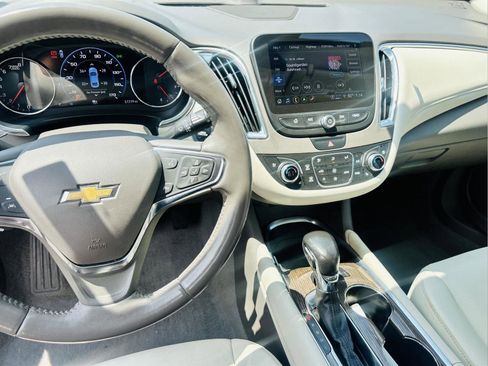 Used 2021 Chevrolet Malibu Premier image 23