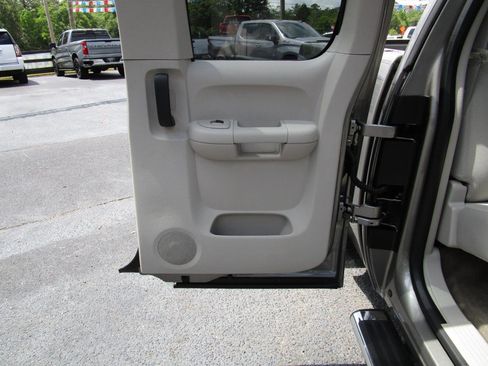 Used 2013 GMC Sierra 1500 SLE RWD image 24