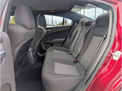 Used 2022 Dodge Charger R/T w/ Blacktop Package image 17