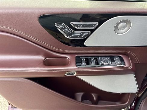 Used 2020 Lincoln Aviator Black Label w/ Dynamic Handling Package image 25