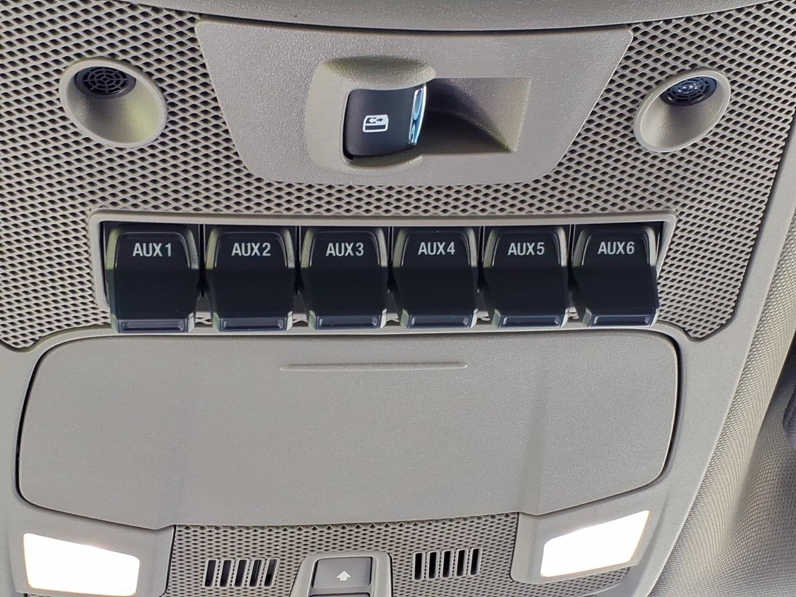 Used 2021 Ford F350 Lariat AWD/4WD image 19