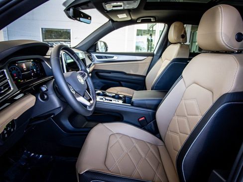 New 2026 Volkswagen Atlas Cross Sport SE image 27