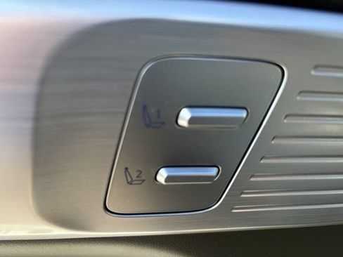Used 2025 Hyundai Santa Fe Calligraphy FWD image 22