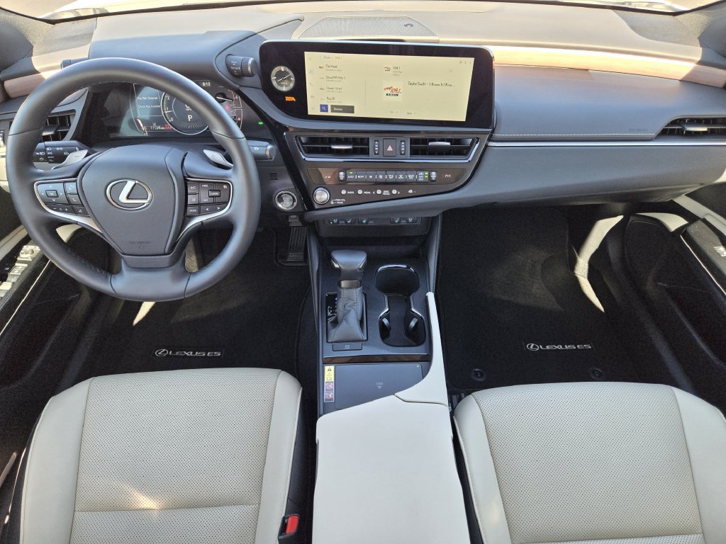 Certified 2025 Lexus ES 350 w/ Premium Package FWD image 26