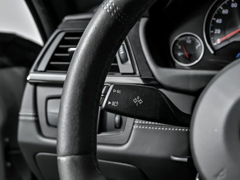 Used 2019 BMW M4 CS w/ Executive Package image 26