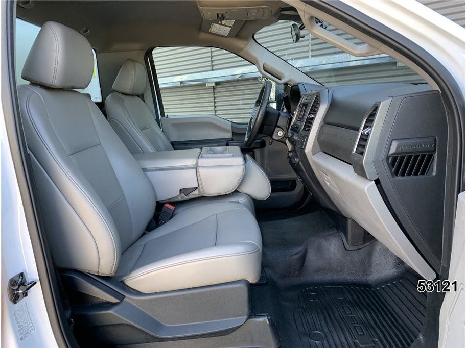 Used 2021 Ford F550 Luxury RWD image 23