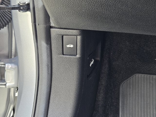 Certified 2026 Honda Accord SE image 19